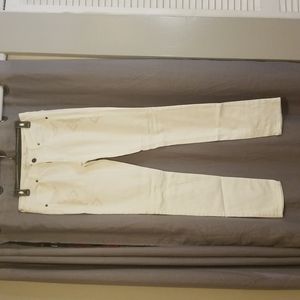 White skinny jeans 6L